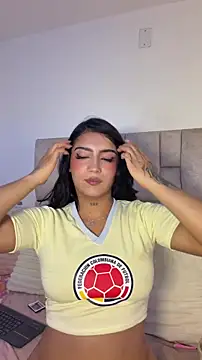 Nicolegh  online show from June 2026 02:10:02 AM