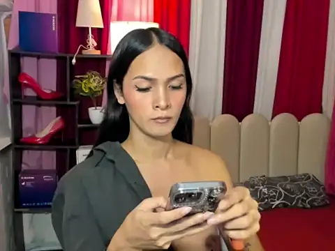 XxBeautyxX online show from June 2026 07:06:02 AM