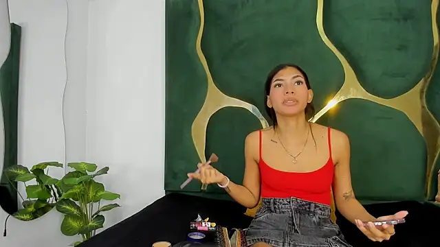 Mila petiteasm online show from July 2026 12:43:01 PM