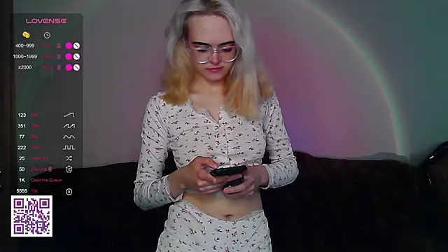 Oxcy Secret online show from June 2026 06:13:02 AM