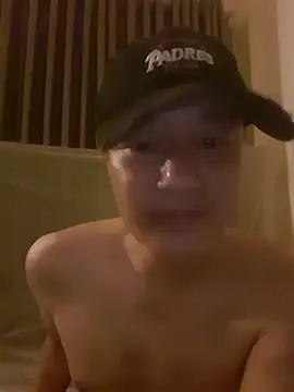 boy zin007 online show from June 2026 06:57:01 PM