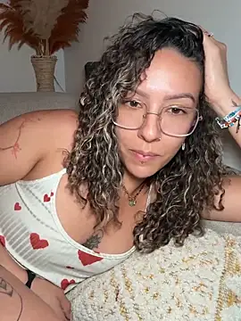 leana bgeee online show from June 2026 11:21:01 PM