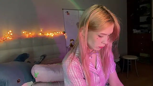 sexy cute18 online show from July 2026 12:03:01 AM