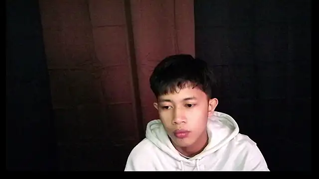 Hottwink09 online show from June 2026 01:27:01 AM