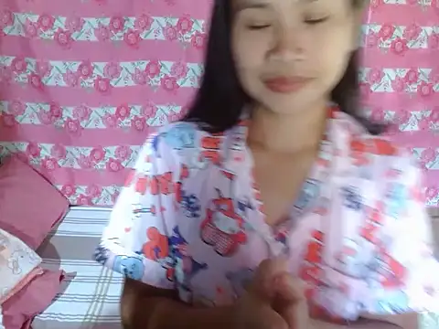 Itsme Foxy Shantale online show from June 2026 11:20:01 PM
