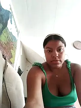 Snapshot of Rose_F0x chatting on July 2026 05:38:01 PM Rose F0x online show from July 2026 05:38:01 PM