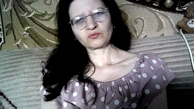 Snapshot of Dear_Annet chatting on June 2026 10:02:02 AM Dear Annet online show from June 2026 10:02:02 AM