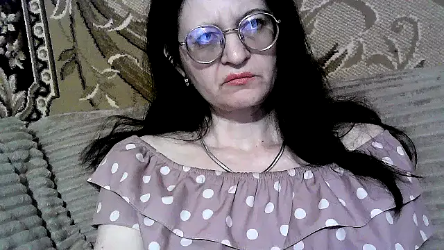 Snapshot of Dear_Annet chatting on June 2026 08:29:01 PM Dear Annet online show from June 2026 08:29:01 PM