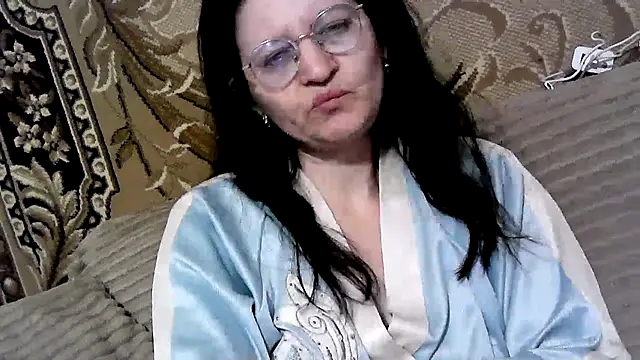 Snapshot of Dear_Annet chatting on June 2026 06:54:02 PM Dear Annet online show from June 2026 06:54:02 PM