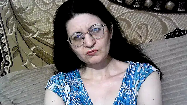Snapshot of Dear_Annet chatting on July 2026 07:40:02 PM Dear Annet online show from July 2026 07:40:02 PM
