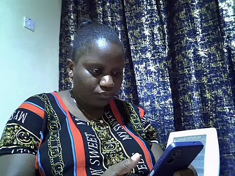 Snapshot of biganni_ chatting on July 2026 05:05:01 PM biganni online show from July 2026 05:05:01 PM