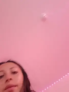 MiaSaen online show from July 2026 02:37:02 PM