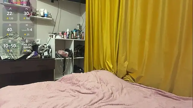 moonluv33 online show from July 2026 02:52:01 PM