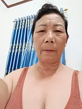 Snapshot of KK_orio chatting on June 2026 01:11:01 PM KK orio online show from June 2026 01:11:01 PM