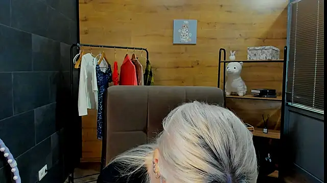 DaisyHopkins online show from June 2026 09:45:02 AM