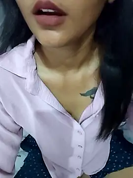 Miss-cutee online show from June 2026 06:42:01 PM