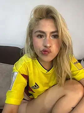 Lia-firee online show from June 2026 01:06:02 PM