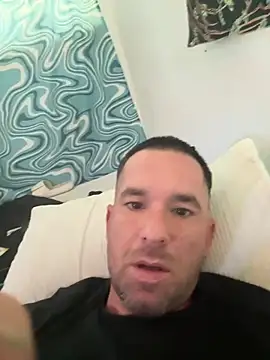 Snapshot of b-machine chatting on July 2026 11:58:02 AM b-machine online show from July 2026 11:58:02 AM
