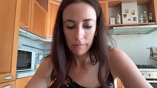 Flamingo Queen online show from July 2026 05:55:02 AM