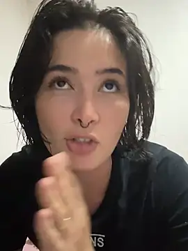 Snapshot of sweetchloe__ chatting on June 2026 09:14:02 PM sweetchloe online show from June 2026 09:14:02 PM