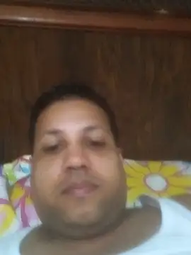 Snapshot of BustlingShirt chatting on June 2026 03:37:02 AM BustlingShirt online show from June 2026 03:37:02 AM