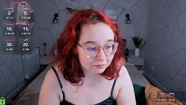 Snapshot of Aleks-casterrr chatting on July 2026 05:22:01 PM Aleks-casterrr online show from July 2026 05:22:01 PM