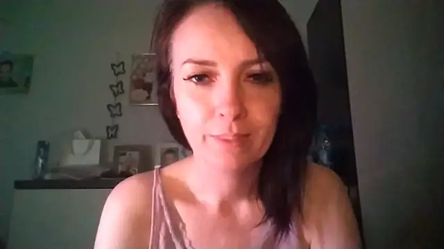 JenniferAlone online show from June 2026 09:17:01 PM