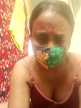 Snapshot of Simi-hot-boudi chatting on June 2026 06:33:01 AM Simi-hot-boudi online show from June 2026 06:33:01 AM