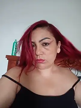 Agata Traviesa online show from June 2026 08:31:02 PM