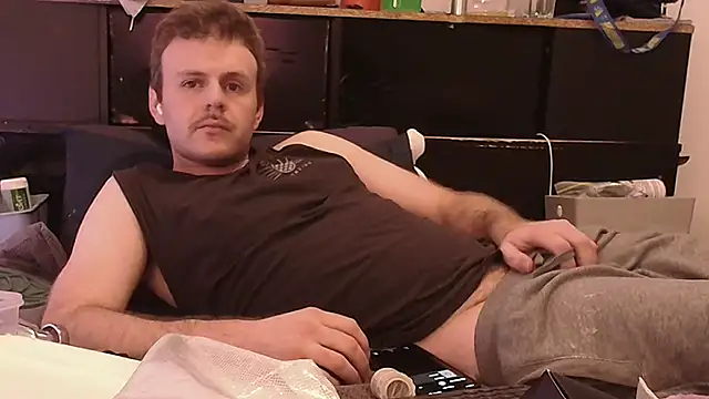 kinkyboipig online show from June 2026 04:42:01 PM