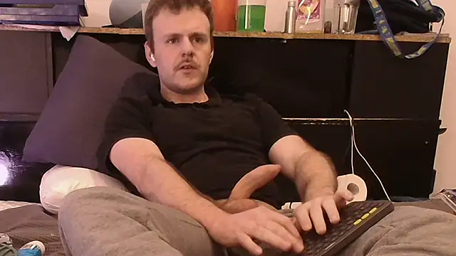 kinkyboipig online show from June 2026 07:44:01 AM