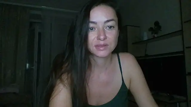 Mia Salamanka online show from July 2026 02:13:02 PM