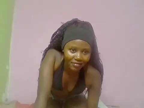 cute bee online show from June 2026 08:08:01 PM