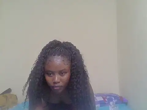 cute bee online show from July 2026 03:29:01 PM