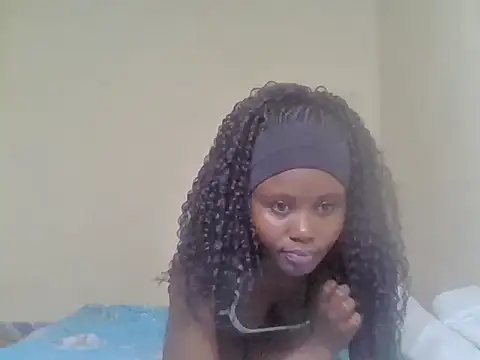 cute bee online show from July 2026 10:45:01 PM