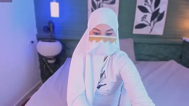 aisha k online show from July 2026 11:03:01 PM