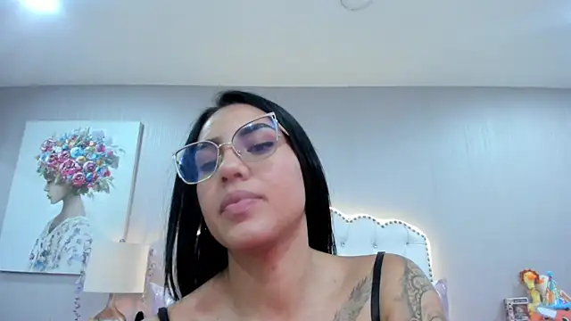 Snapshot of Valen_Abella chatting on July 2026 03:25:02 AM Valen Abella online show from July 2026 03:25:02 AM