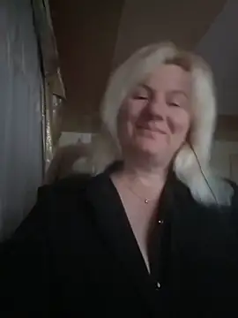 VikaRaine555 online show from June 2026 08:13:02 PM
