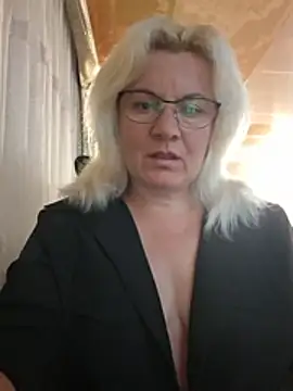 VikaRaine555 online show from July 2026 07:27:02 PM