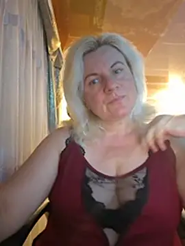 VikaRaine555 online show from July 2026 07:41:01 PM