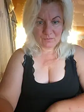 VikaRaine555 online show from July 2026 07:27:01 PM