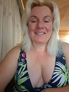 VikaRaine555 online show from July 2026 07:27:02 PM