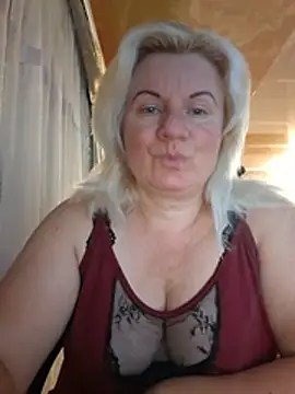 VikaRaine555 online show from July 2026 07:27:02 PM