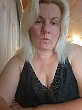VikaRaine555 online show from July 2026 07:01:02 PM
