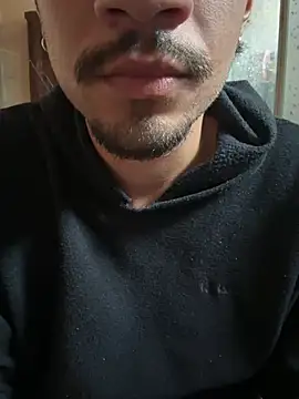 Snapshot of obrendo__ chatting on June 2026 04:37:02 PM obrendo online show from June 2026 04:37:02 PM