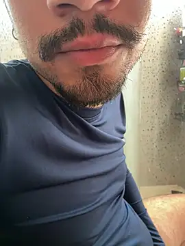 Snapshot of obrendo__ chatting on June 2026 01:20:02 PM obrendo online show from June 2026 01:20:02 PM