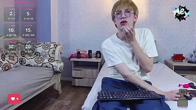 axell stone  online show from July 2026 08:35:01 PM