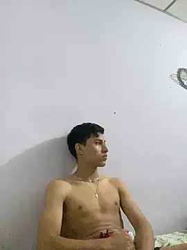 Snapshot of Antoni150906 chatting on June 2026 07:51:01 AM Antoni150906 online show from June 2026 07:51:01 AM