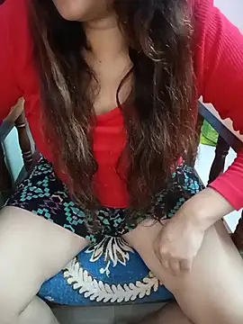 Snapshot of divya-222 chatting on July 2026 05:21:01 PM divya-222 online show from July 2026 05:21:01 PM