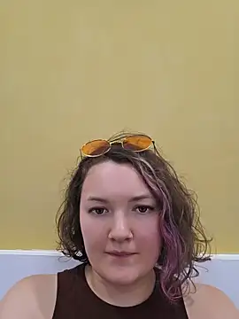 KoliberiSouls online show from June 2026 02:15:01 PM